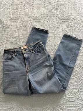 Abercrombie 90s high rise straight leg jean